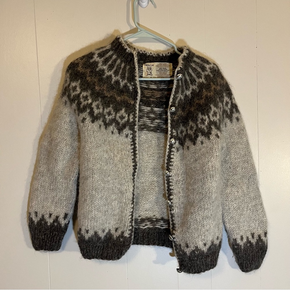 Vintage Hilda Ltd. Pure Icelandic Wool Sweater Cardigan Fair Isle Fuzzy Cream M